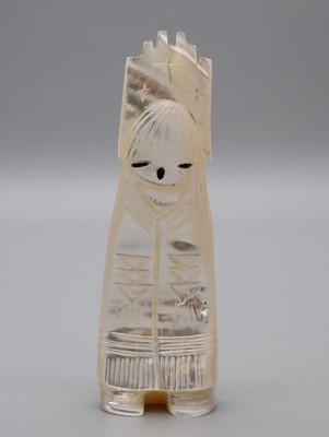 Sandra Quandelacy Mother-of-Pearl Zuni Double-Sided Tablita Corn Maiden Fetish