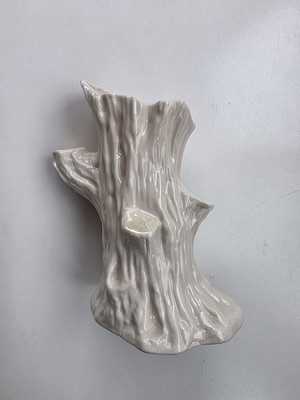 Belleek Tree Trunk Stump Shaped Off White Porcelain Bud Vase Figurine 
