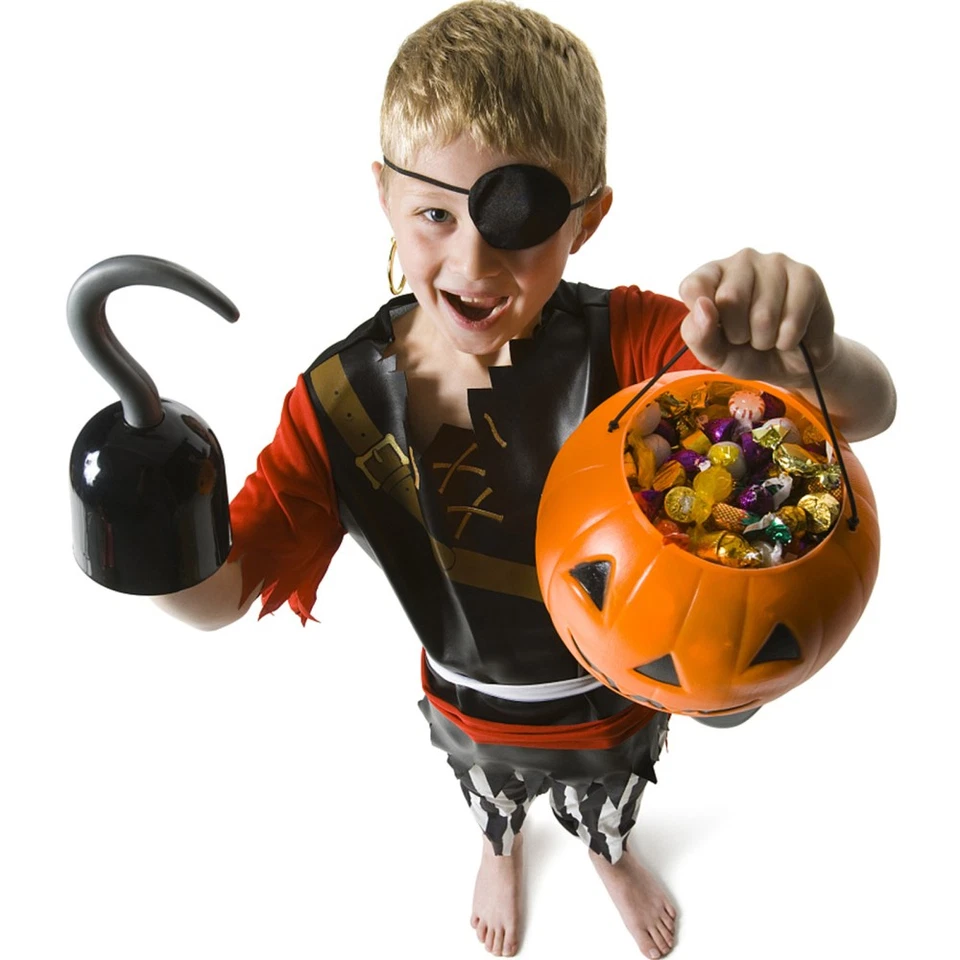 Halloween Pirate Hook Plastic Accessory for Pirate Costume and Cosplay - Image 4 of 4