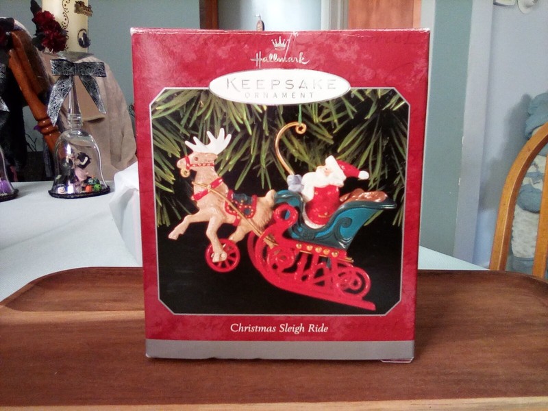 Hallmark Keepsake Ornament "Christmas Sleigh Ride"