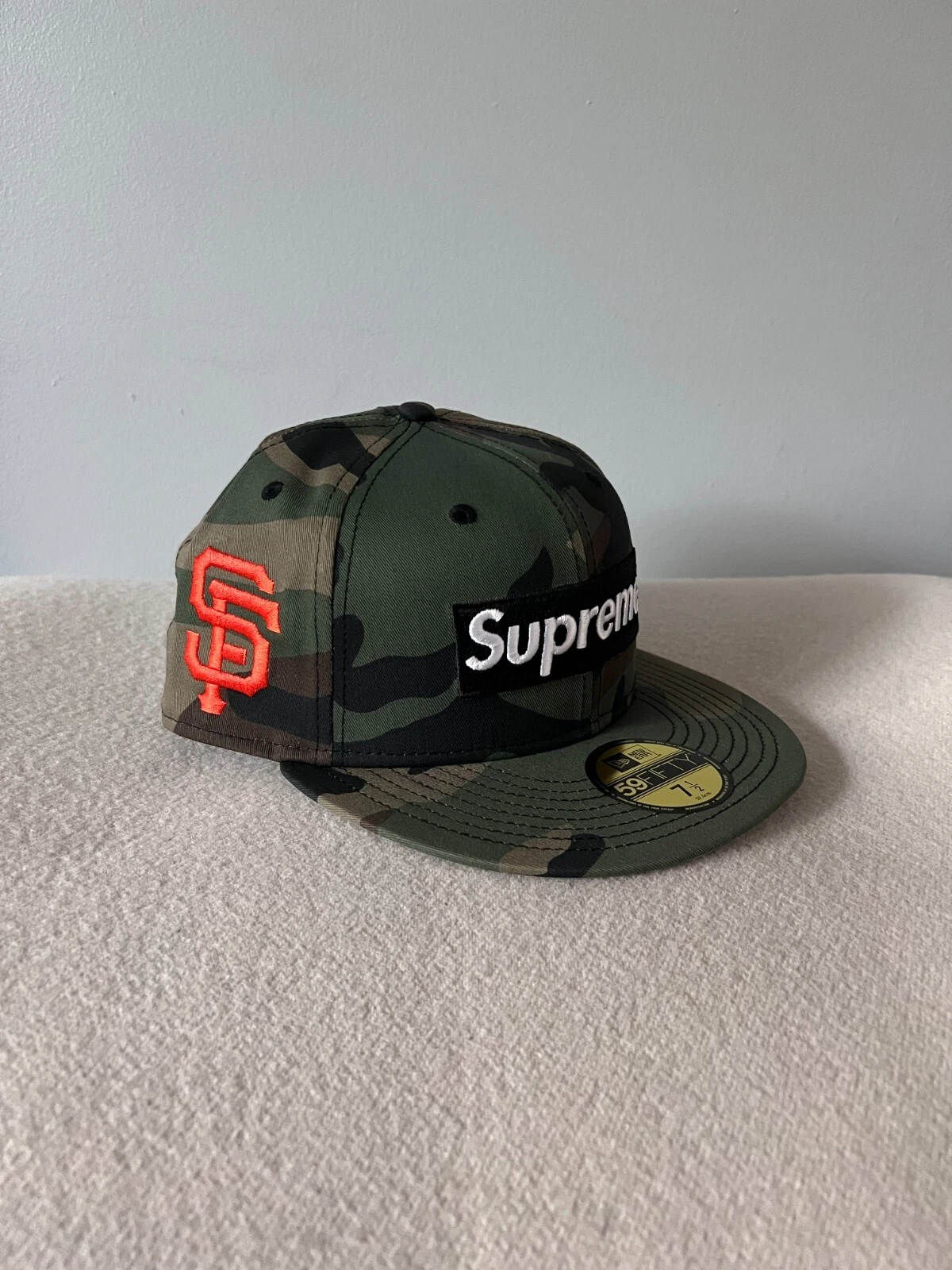 Chapeau ajusté logo boîte Supreme x New Era San Francisco Giants 59FIFTY   Taille 7 1/2