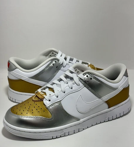 Nike Dunk Low SE White Metallic Gold Silver 2022 DH4403-700 Size 11.5 W / Sz 10m