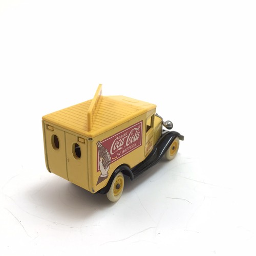 Lledo Days Gone #7-9-13-14 Coca-Cola Yellow Advertising Delivery Truck - Picture 5 of 10