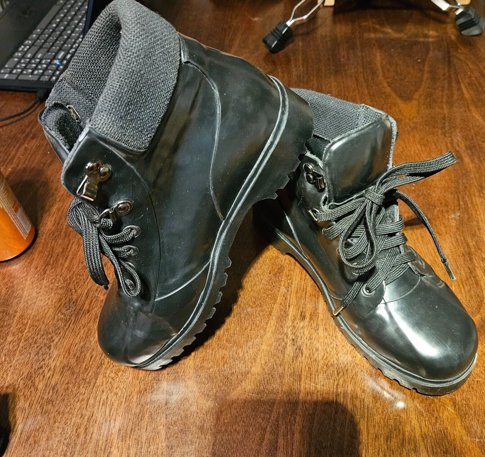 Botas Leñadoras Impermeables J Crew Talla 9 Foto 2 de 4