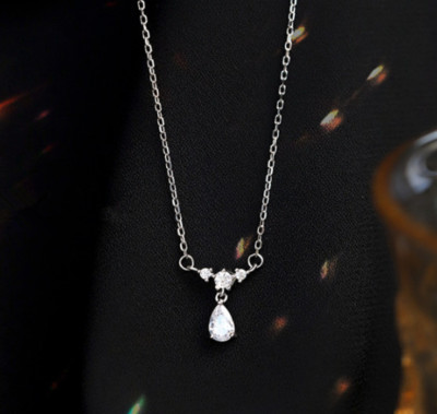 Adorable Silver Tiny Star Water Drop Pendant Chain Necklace