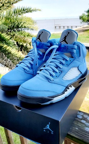 Nike Air Jordan 5 V Retro UNC 2023 DV1310-401 Size 9.5 New University Blue - Picture 3 of 17