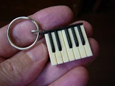 (M-322-B) mini Piano KEYBOARD Keychain key chain ring JEWELRY board love pianos