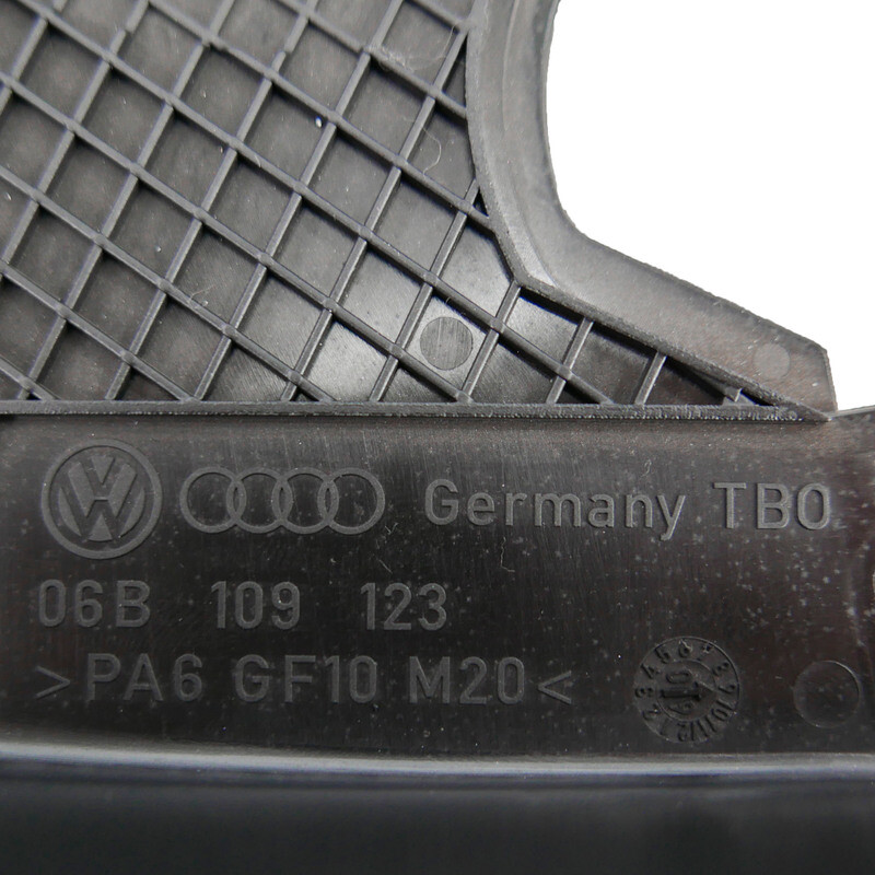 Zahnriemenabdeckung Set für VW 1.6L 8V 06B109123 06B109145G  