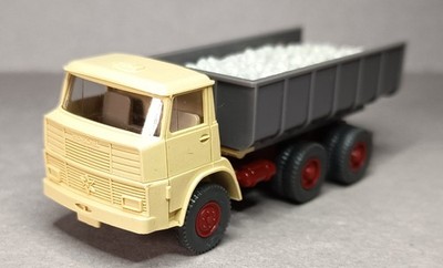 Wiking Henschel Schuttwagen beige-basaltgrau mit Ladung 1975-77 neuwertig