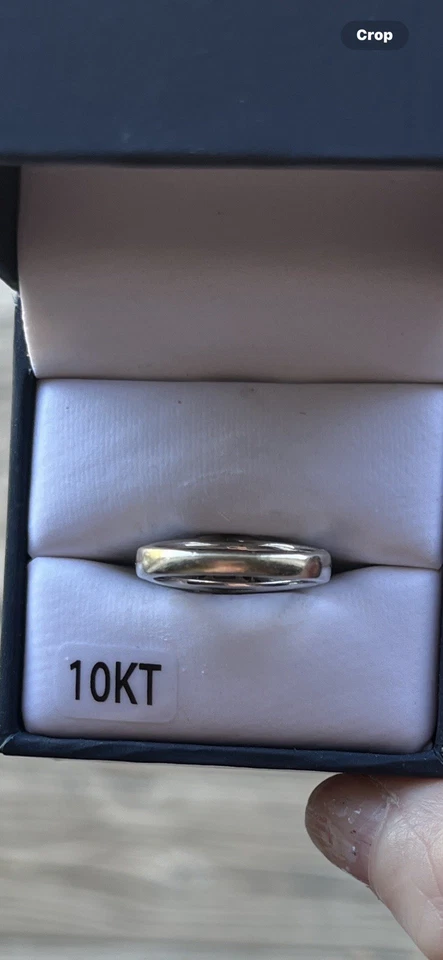 Great Condition Women's Keepsake Engagement Ring 10K - Image 2 of 4