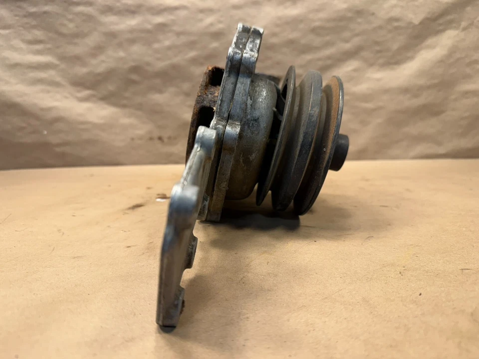 Bomba de agua Jaguar XJ12 S1 OEM JLM361E Foto 4 de 4