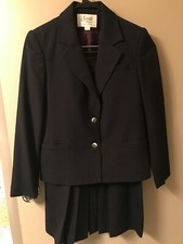Women's Wool BUSINESS SUIT w/Skirt Size 6, Navy Blue with Pin Stripes