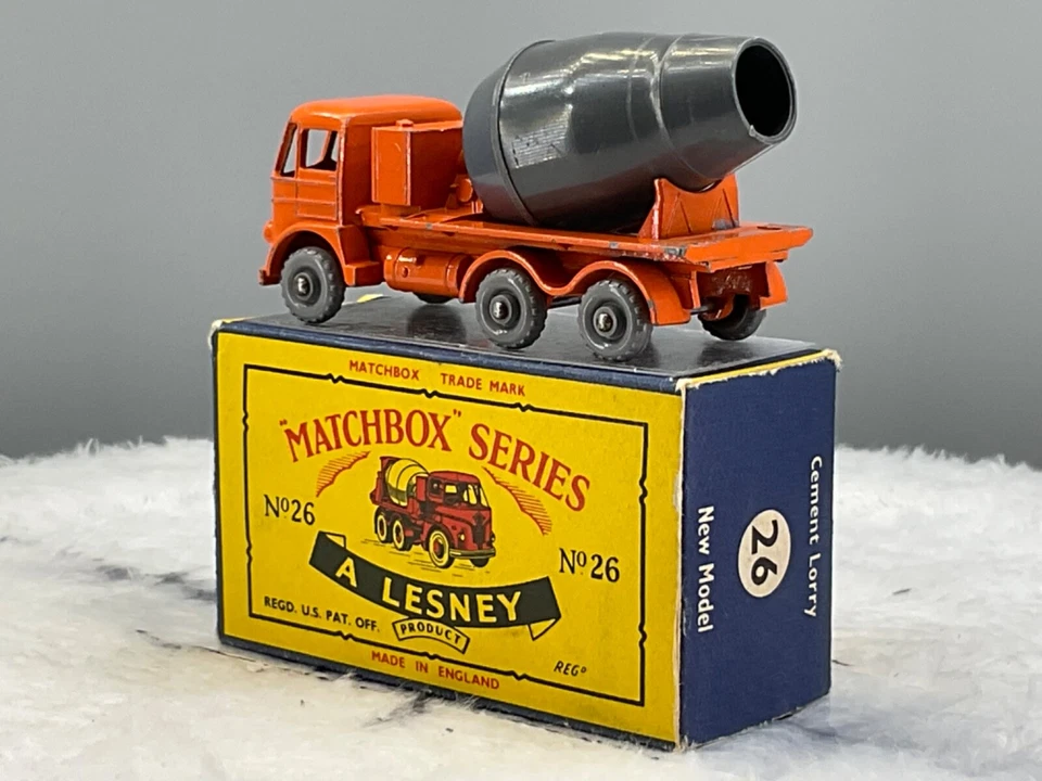 Matchbox lesney1961 #26B Foden Cement Lorry ,VG cond,in C box all orig,. - Image 2 of 4