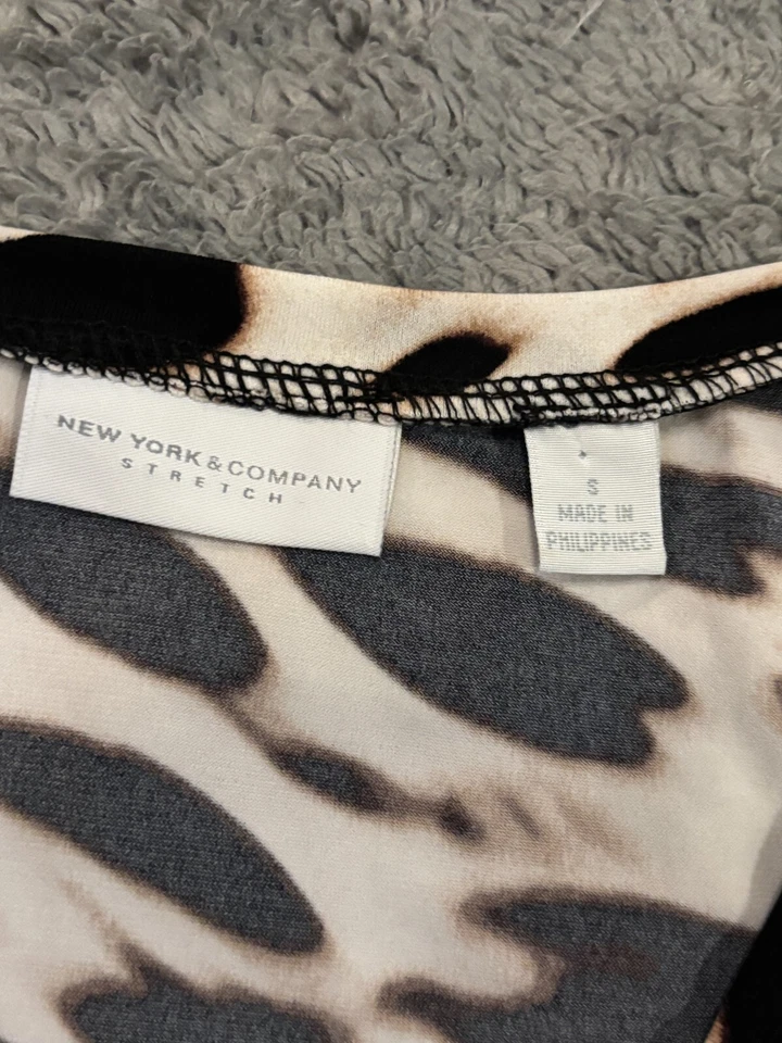 New York Company Blouse Womens Small Zebra Print V-Neck Sleeveless Casual Ruche Foto 2 de 4