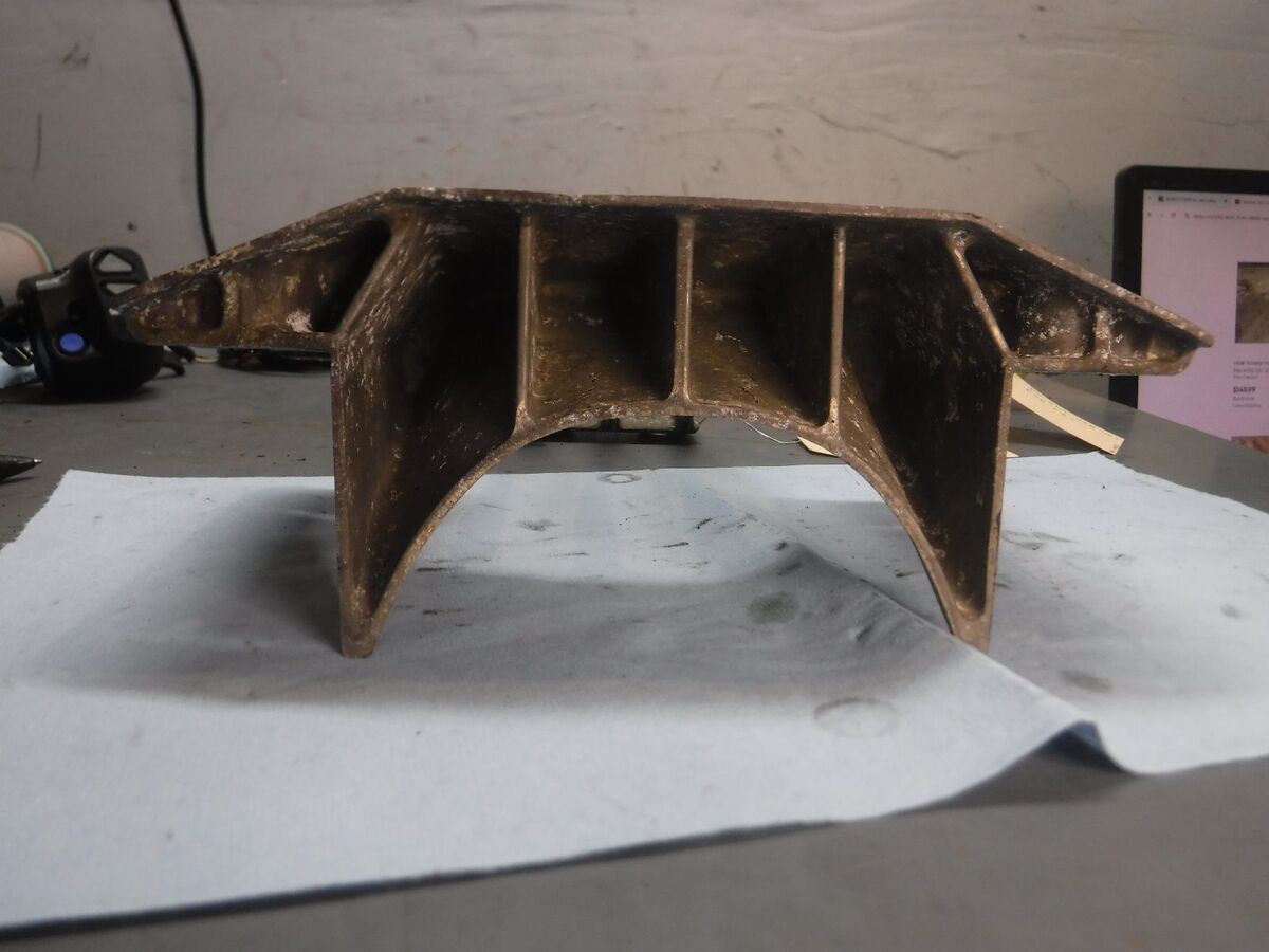 s-l1200.jpg s-l1200.jpg