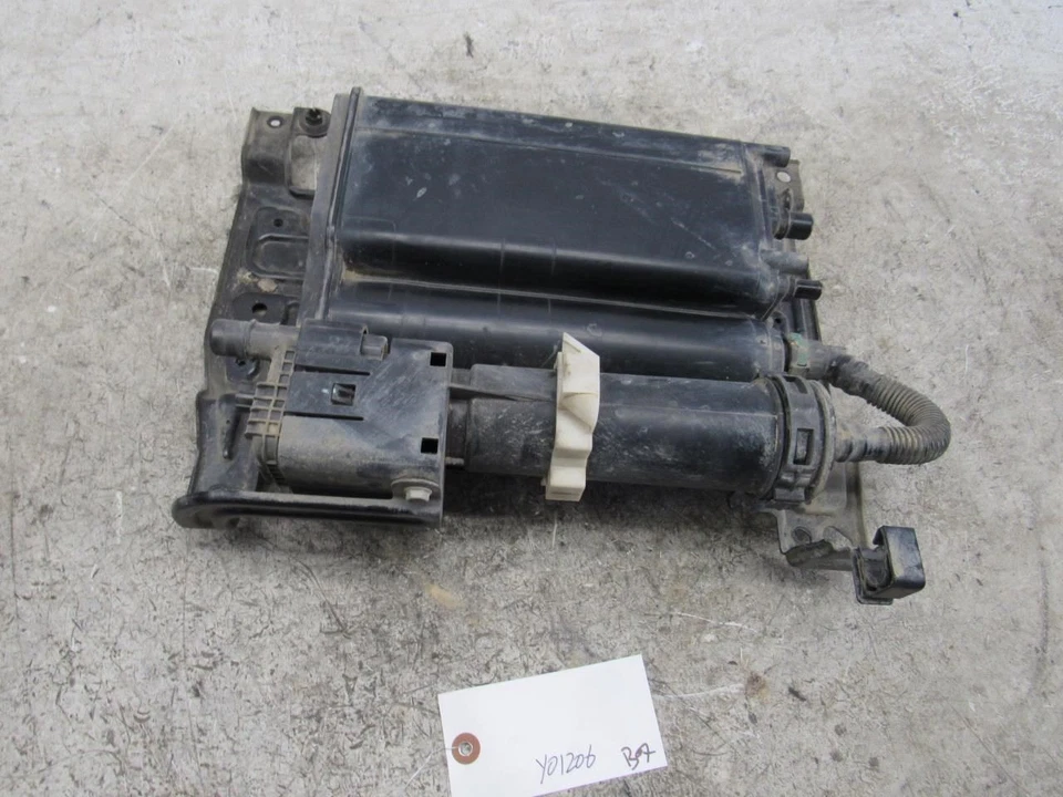 2013 2018 Toyota Avalon hybrid fuel vapor canister charcoal box OEM emissions Foto 4 de 4