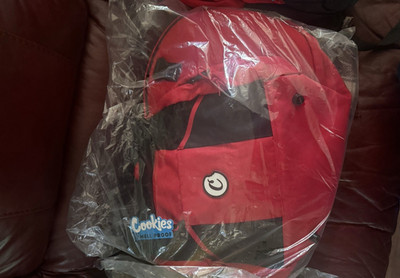 Cookies Sf Red/Black Colorblock duffle Bag Zip Closure Adjustable Strap
