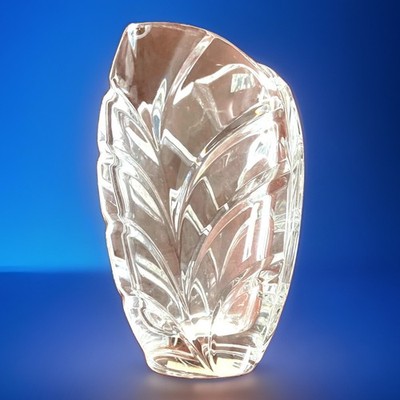 Marquis by Waterford Crystal Palma Leaf Cut Glass Flower Vase 6.75in Germany Box