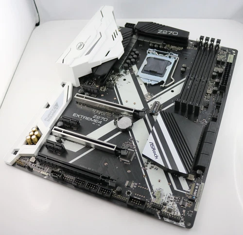 ASRock Z270 Extreme4 90-MXB3N0-A0UAYZ Intel Z270 4x DDR4 DIMM Mainboard
