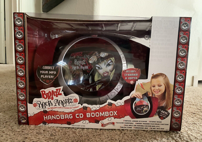 Bratz Rock Angelz Purse Handbag Portable CD Player/Boombox