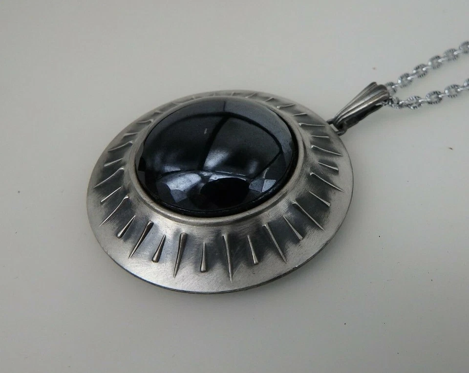 Neugablonz Dieter Knobloch: Design Schmuckset mit Onyx Cabochons (83476) - Bild 3 von 4