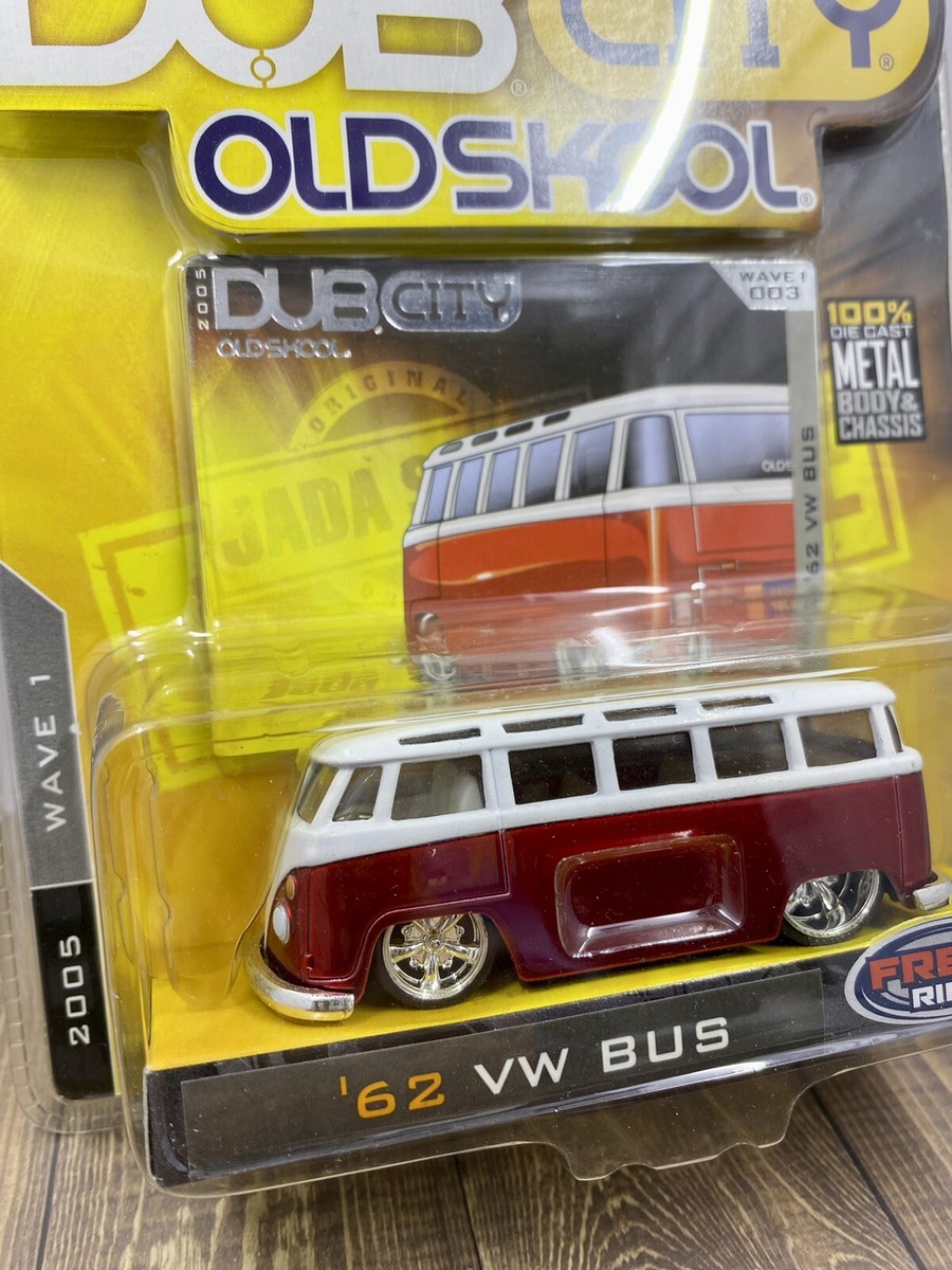 Dub City OLDSKOOL '62 VW BUS Metallic Red/White 2005 WAVE 1