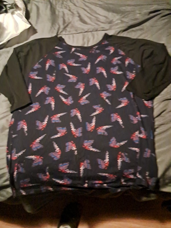 Womans Lularoe Black Butterfly 3/4 Sleeve Shirt Large