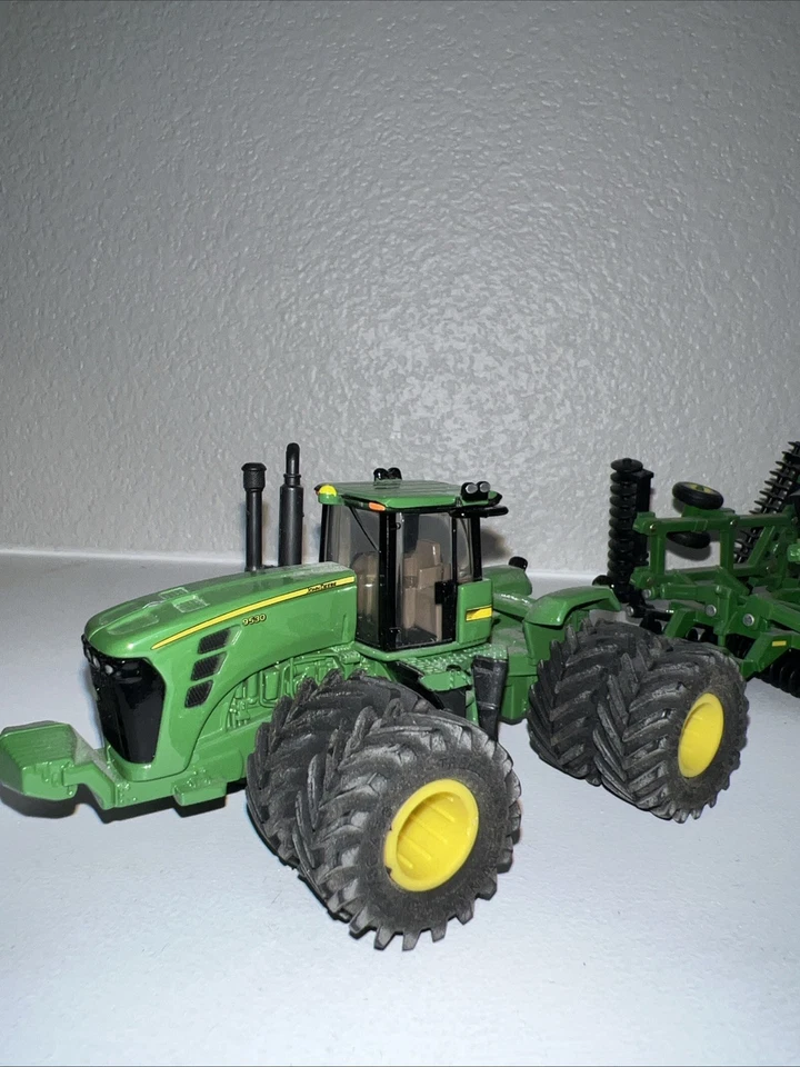 ¡Tractor John Deere 9630 4x4 personalizado 1/64 con neumáticos dobles Trelleborg y arado 637!! Foto 2 de 4