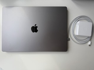 Apple MacBook Pro 2021 16 Inch M1 Pro chip 32GB 1TB SSD macOS (Space gray)