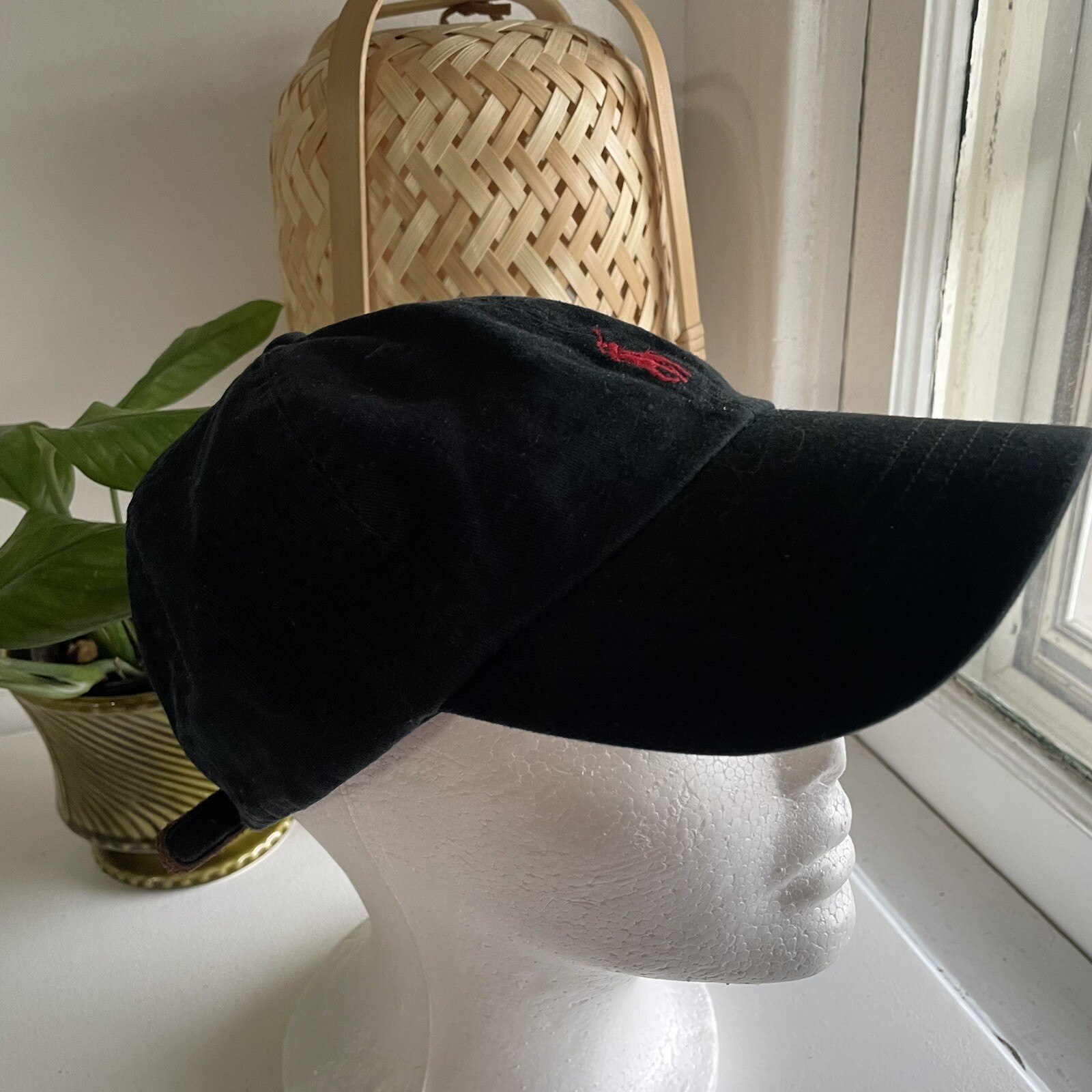 Cappello Polo Ralph Lauren Nero Berretto Rosso Pony Logo Strapback Regolabile OSFM