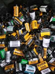 Lot of 150 Assorted 35mm empty film canisters cassettes cartridges Kodak Fuji