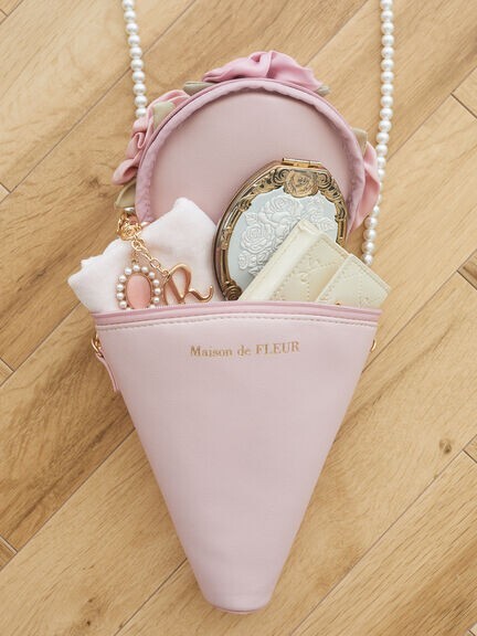 Maison de Fleur Bouquet Shoulder Bag Bride style 10th Maison de Fleur Bouquet Shoulder Bag Bride style 10th