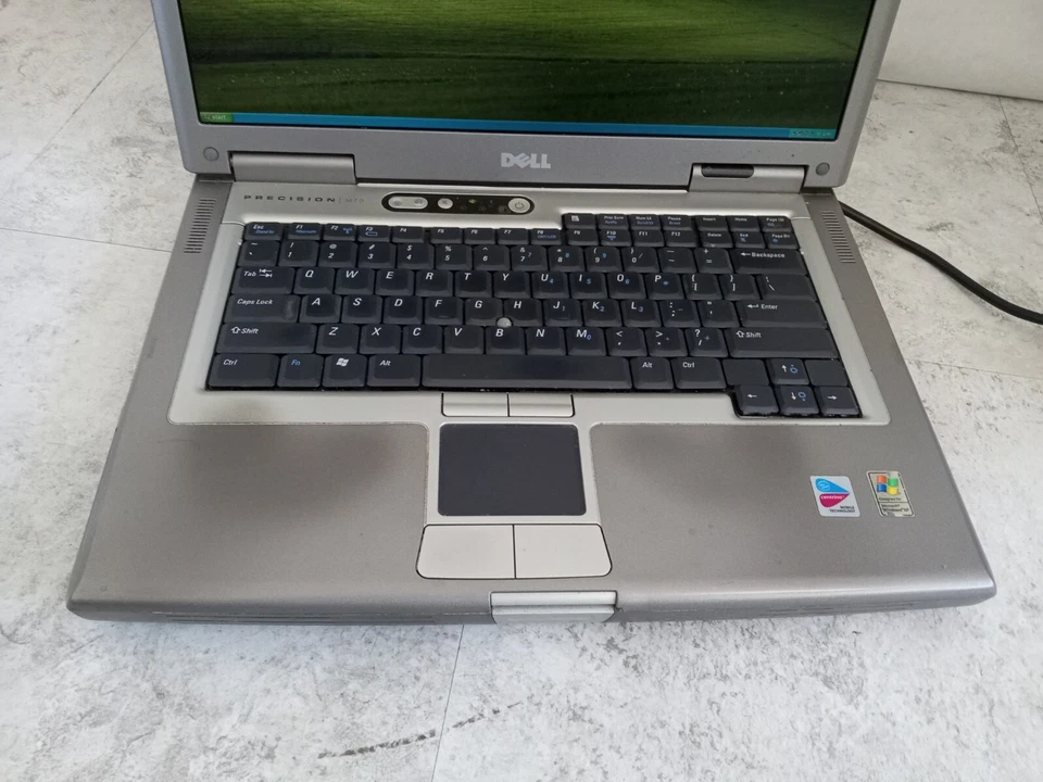 Dell Precision M70 15.4" Laptop Intel Pentium 2GB RAM 80GB HDD WinXP -READ -RR - Image 2 of 4