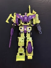 Transformers 3rd Party downscaled Titan Class Devastator
