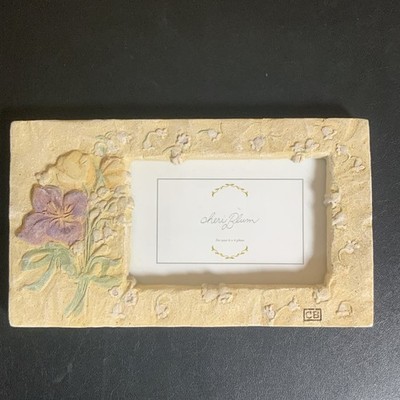 Cheri Blum Resin Stoneware Floral Photo Frame for 4x6 Photos By Deco