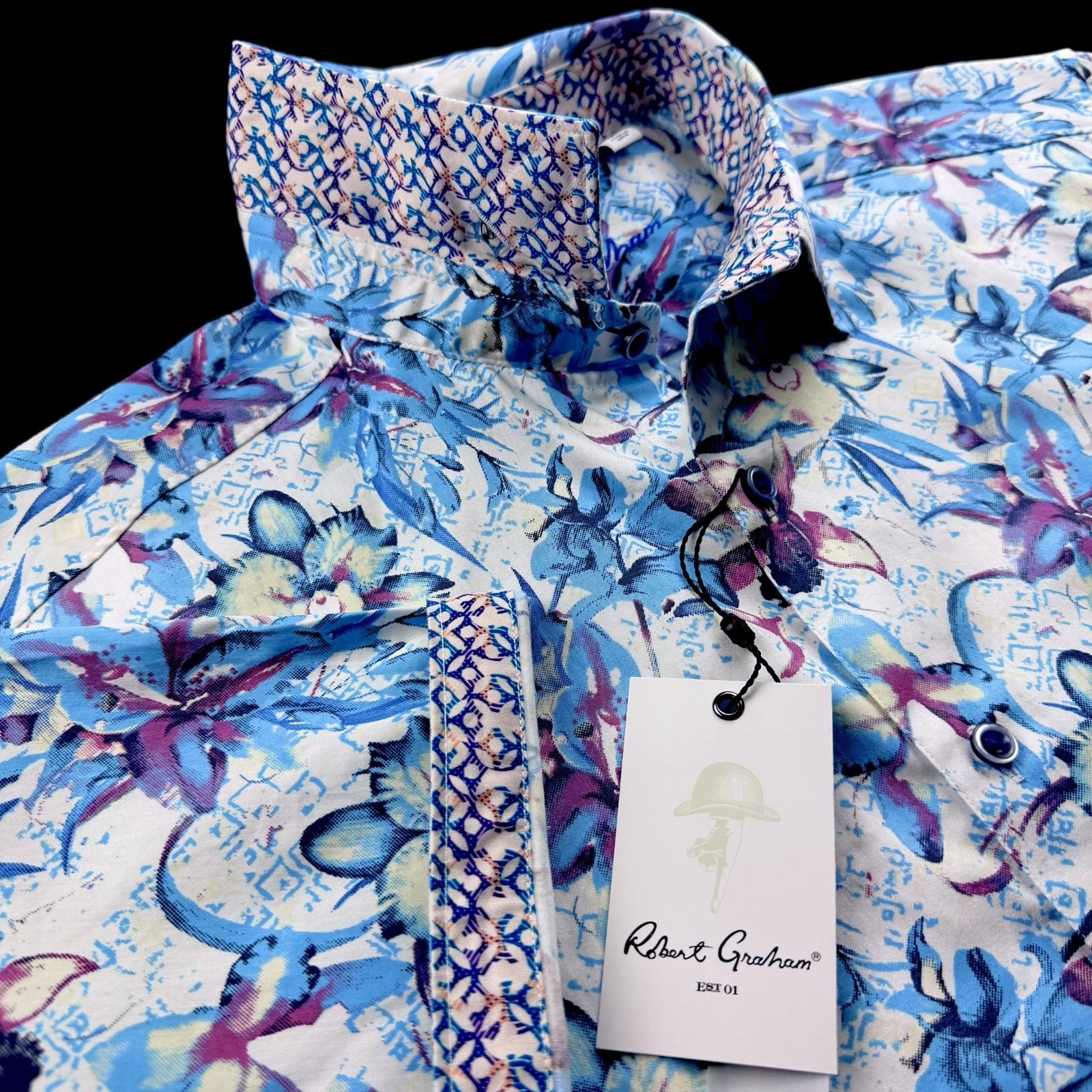 Robert Graham Geometric Floral Tropical Colorful Print Short Sleeve Shirt Large
Opens in a new windo