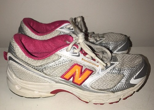 NEW BALANCE 553 Baskets de sport marche rose orange marche chaussures filles taille 3 #j - Photo 1/7