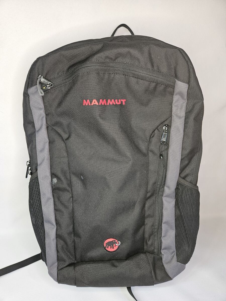 Mammut Xeron LMNT 22L Backpack Black Green Interior Mesh Mammut Xeron LMNT 22L Backpack Black Green Interior Mesh