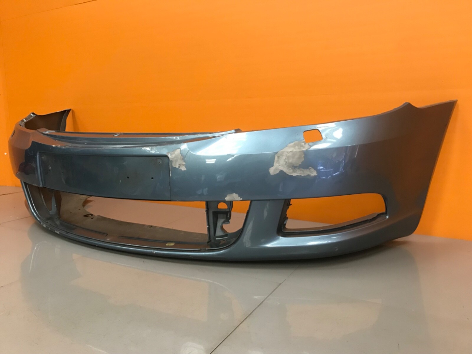 +Skoda Octavia 2009-12 GENUINE FRONT BUMPER each - Image 3