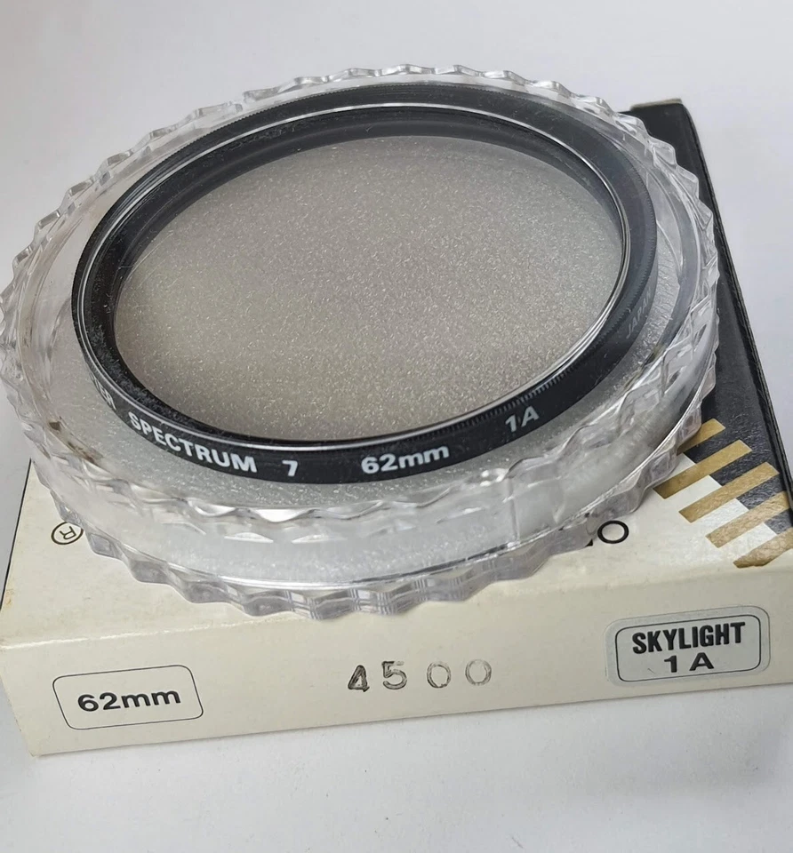 ProMaster 62mm Skylight 1A Glass Lens Filter 62 mm Sky 1 A E62 E-62 Japan Sky1A - Image 3 of 4