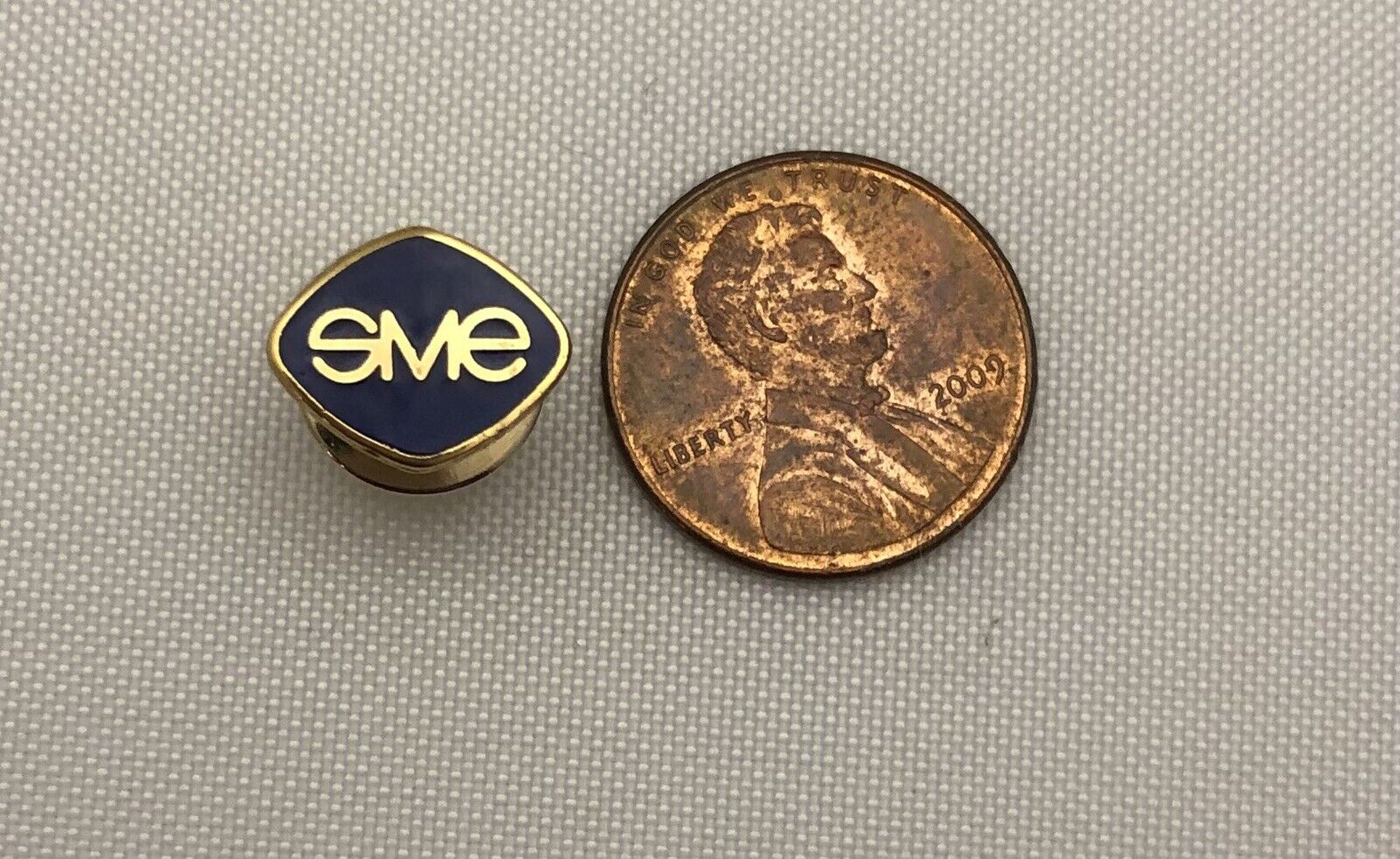Vintage SME (Society of Manufacturing Engineers) Tie Tack / Lapel Pin-Excellent!