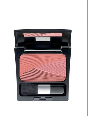 das Make up Factory Rosy Mat Blusher in der Farbe 08 Warm Hazel