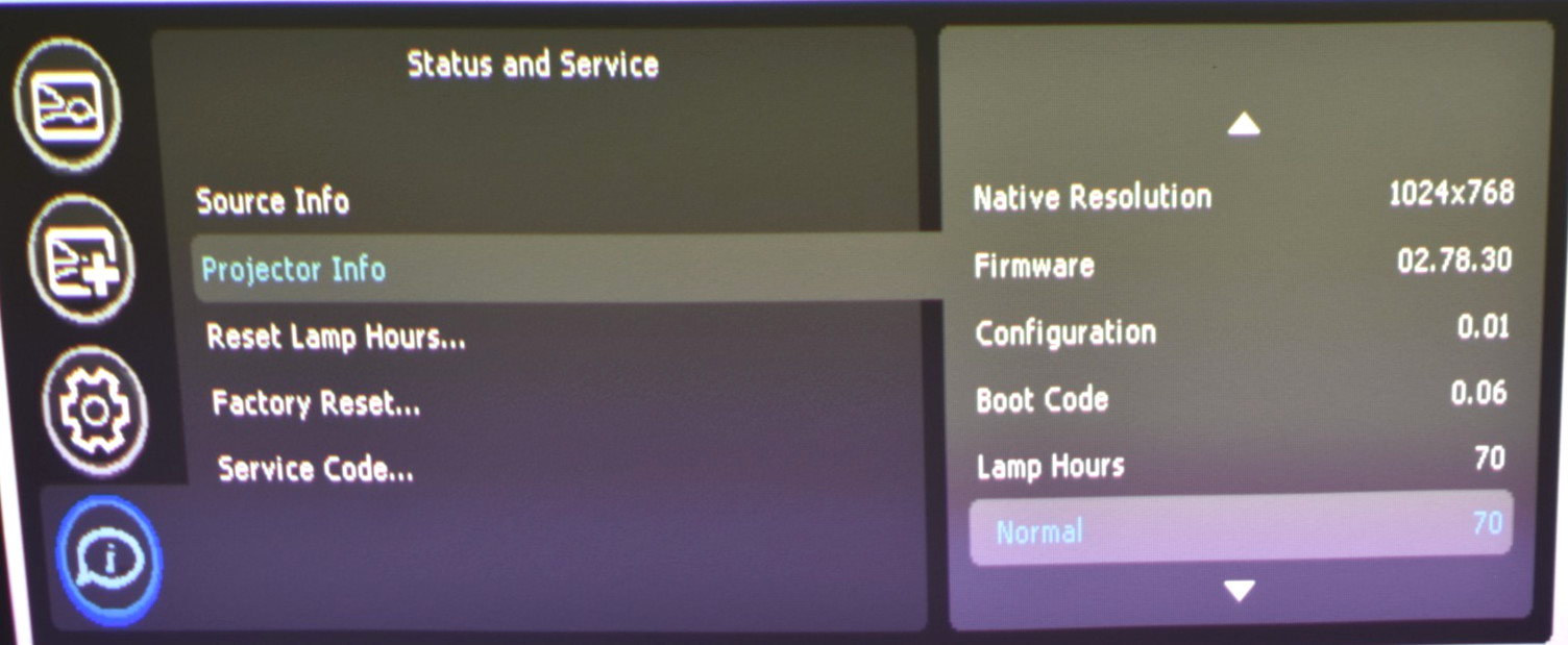 InFocus IN2114 1080p DLP Projector 3000 Lumens ONLY 70 LAMP HOURS!