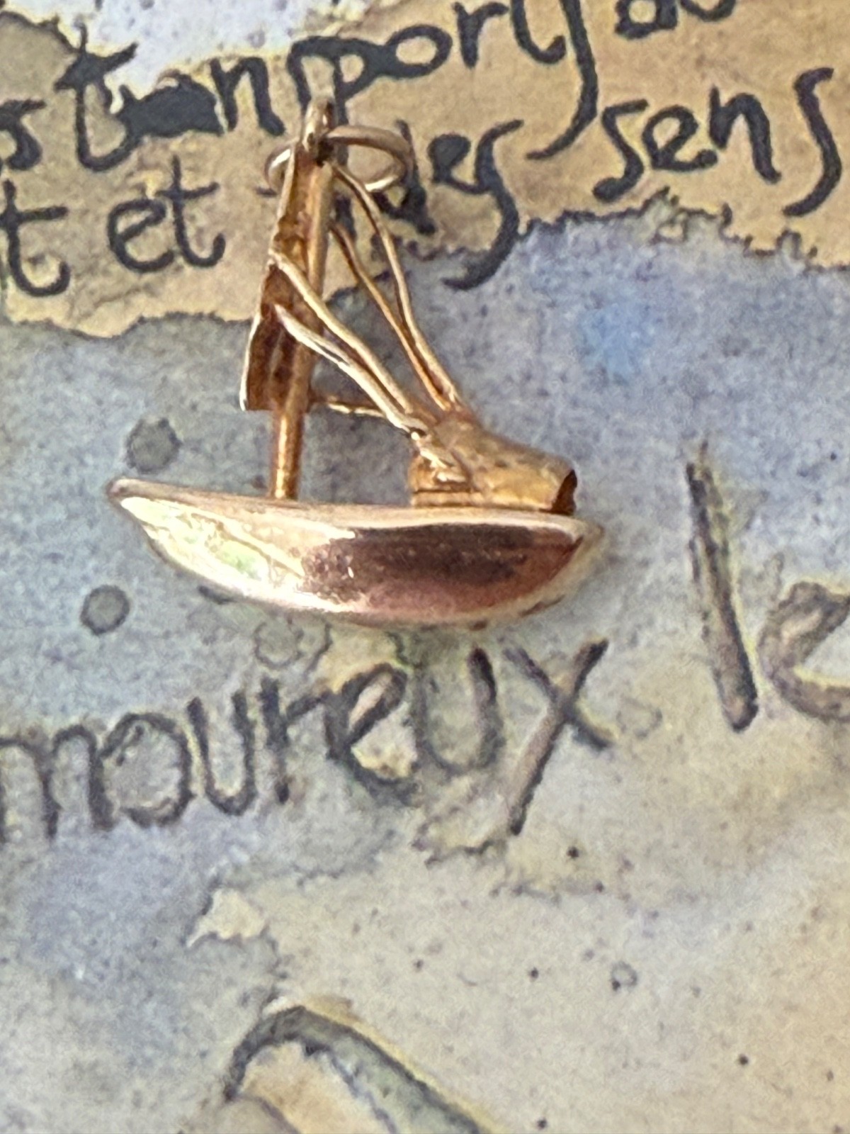 Picture 4 of 8