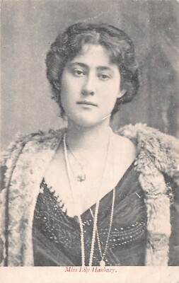 POSTKARTE - EDWARDIANISCHE SCHAUSPIELERIN - MISS LILY HANBURY - HALSKETTEN