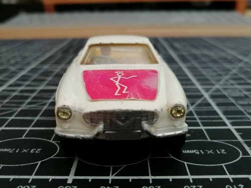 Vintage Diecast Corgi 201 The Saint Volvo P1800- Red Bonnet Label -100% Original - Picture 5 of 12