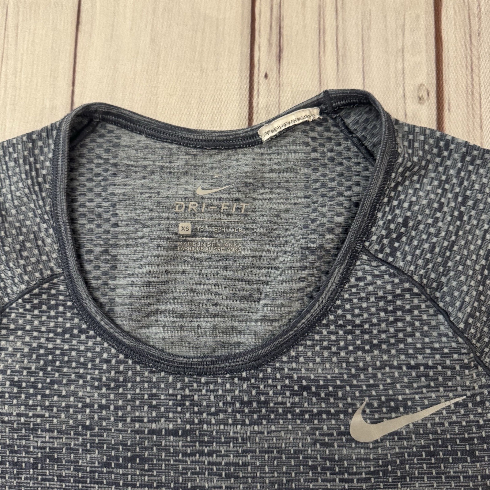 Nike Dri-Fit Athletic T-Shirt & Light Support Sports Bra Set XS Workout Active thumbnail 3