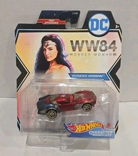 Hot Wheels DC Character Cars Wonder Woman WW84 1:64 Die-cast New
