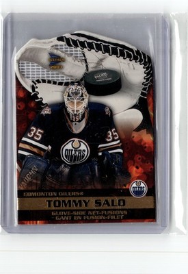 2002-03 Pacific Prism Platinum McDonald's #3 Tommy Salo Glove Side Net-Fusions