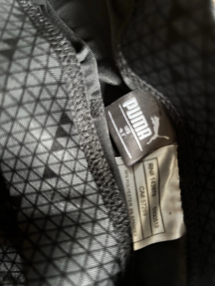 Leggings Geométricos Negros y Grises para niñas Puma talla 4T Foto 2 de 3